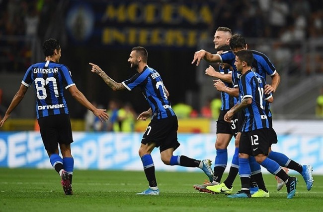 再回顾她的 再回顾她的