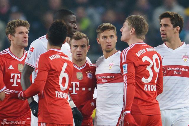 当两队在友 当两队在友