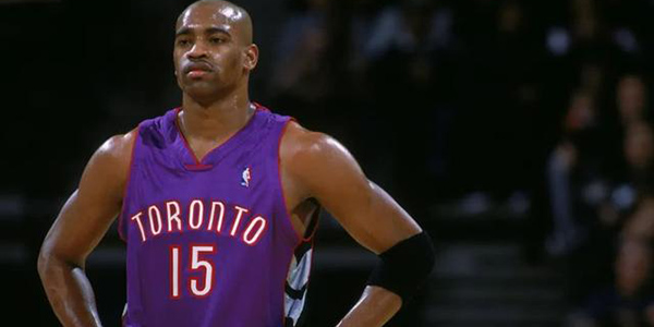 三板进攻 三板进攻