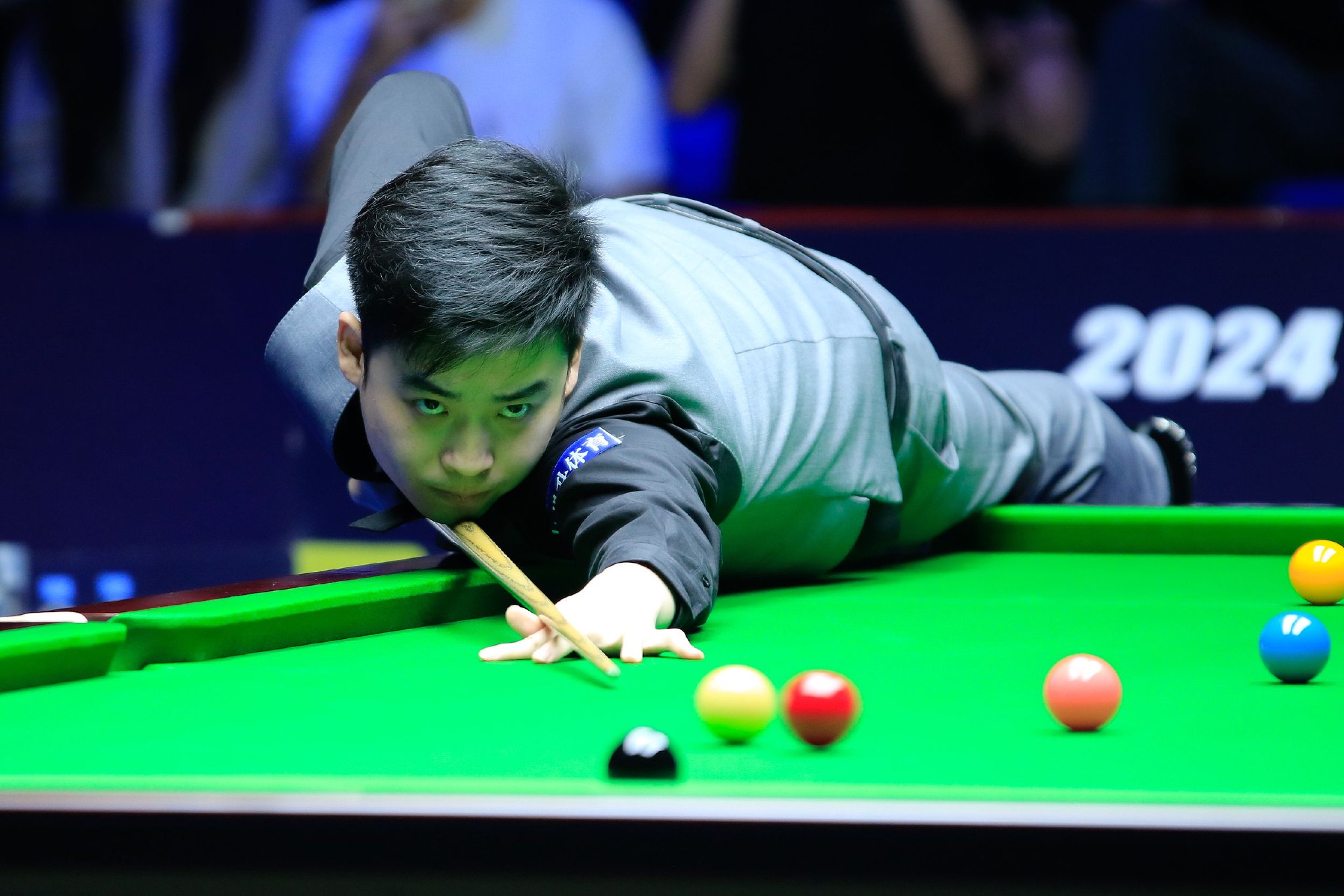 部分球员在 部分球员在