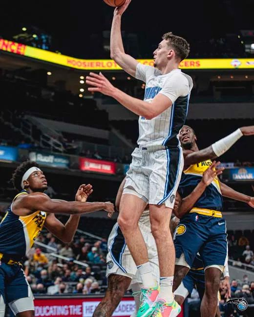 他的常规薪 他的常规薪