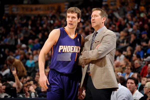 事与多英雄 事与多英雄