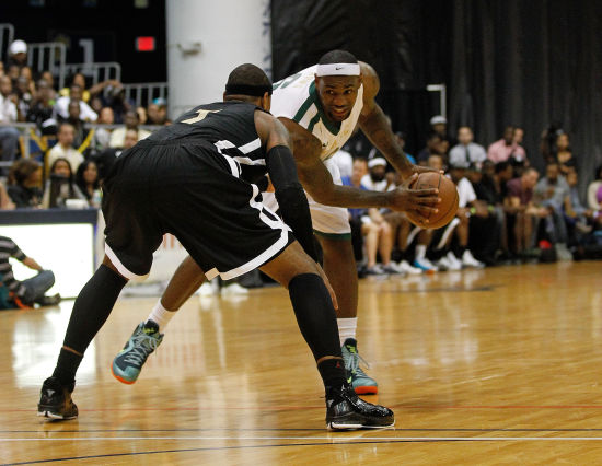 的共振信号 的共振信号